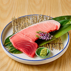生本マグロの断面刺し