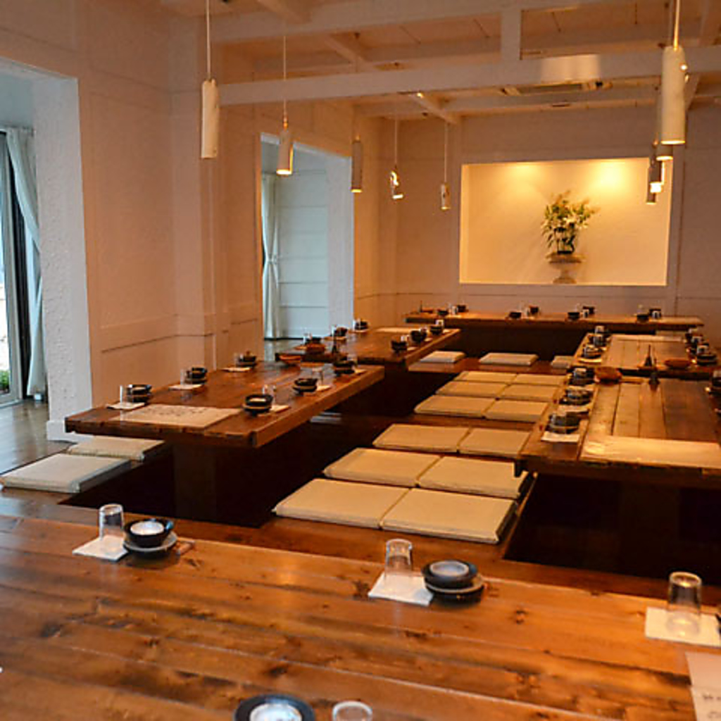 宴会コース平日3700円3時間飲み放題！広々とした空間で歓迎会・女子会など様々なシーンにおすすめ