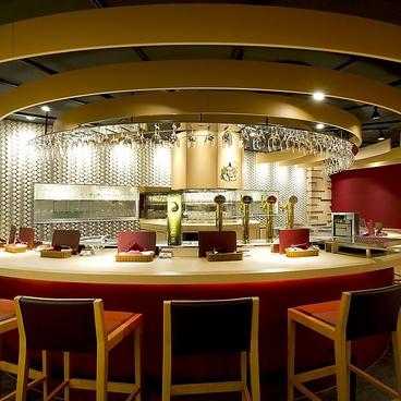 YEBISU BAR ヱビスバー 札幌アピア店の雰囲気1