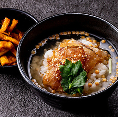 あご出汁　真鯛ごま茶漬け