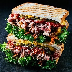 ホットチリビーフ