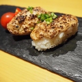 料理メニュー写真 フォアグラの炙り握り寿司