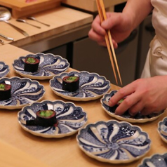 【旬食材×豊洲直送！季節感あふれる極上鮨】