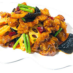 84 揚げ牛肉と野菜甘酢炒め