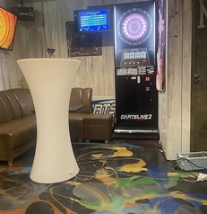 テーブル席は3席あり、最大25名様まで可能。宴会時などは最大40名様まで可能です。