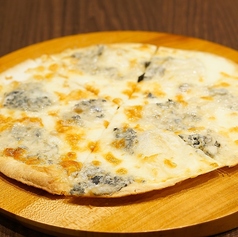 クワトロフォルマッジ （4種チーズ）