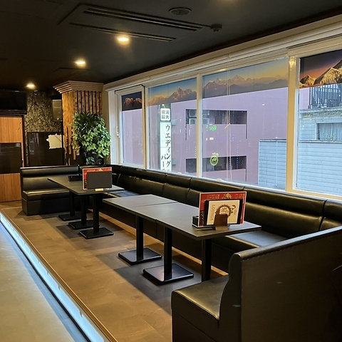 the Shree5 Lounge U X[p` EW