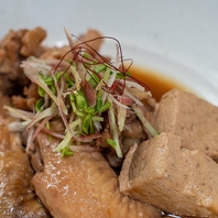 沖縄の「甘み」と「コク」を凝縮した極上の煮付け。