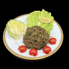 干しマトン肉と茶葉の和え物
