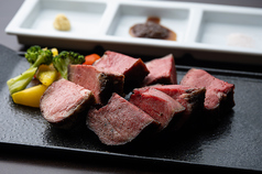 多彩な牛たん料理を味わう