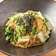 アサリとしらすと山東菜のバター醤油スパゲッティ