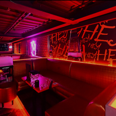 【VIP5 / VIP6 / VIP7】 ドリンクチャージ 57500円(税サ込) ドリンクチャージとは、お客様に最低限ご注文頂く必要のあるドリンク代の金額となります。