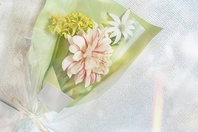 【お祝い事には】花束≪ミニブーケ≫をプレゼント♪