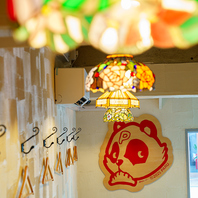 柔らかい光のランプが心を和ませ、リラックスした時間◎