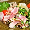 料理メニュー写真 九州地鶏のたたき
