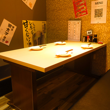 炭火ノ串や ニューハカタスタイル 浜松駅前店の雰囲気1