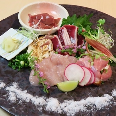 地鶏の刺し身盛り合わせ