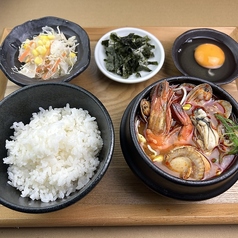 海鮮MIXスン豆腐定食