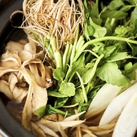 冬の宮城の旬が勢揃い！せり鍋は当店自慢の一品