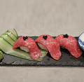 料理メニュー写真&nbsp;肉寿司(リブ芯)