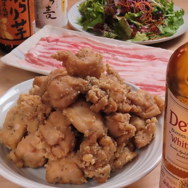 やきとり もつなべ 一鳥羅の雰囲気1