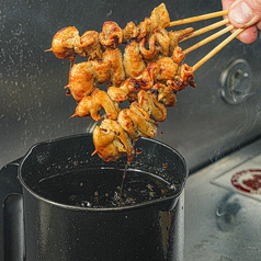 当店自慢！食べた瞬間虜になる自家製焼き鳥タレの写真