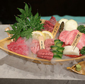 料理メニュー写真&nbsp;豪華！焼肉船盛り合わせ