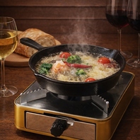 当店の自慢は、他では味わえない「三大看板メニュー」。