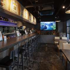 自由度の高いテーブル席です！2名～ご予約可能で、人数に合わせてテーブル席をご用意させて頂きます！！ぜひお気軽にご連絡ください。※写真は通常の4名席でレイアウト