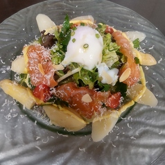 ヨーロッパからのフレッシュホワイトアスパラガス　＜冷製＞