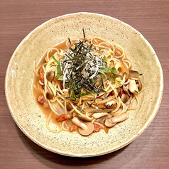 ベーコンとキノコの和風スパゲティ