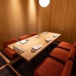 女子会におすすめの個室もございます♪美味しい料理と共に素敵なひとときを。