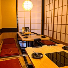チーズ肉バル居酒屋 あかりや AKARIYAの雰囲気1