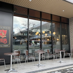 夏は解放感抜群のテラスで飲みたい！