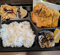 とんかつ弁当