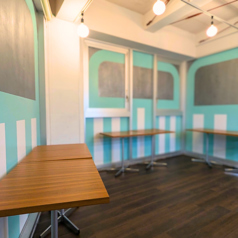 ラフェス神田小川町店の雰囲気3