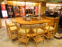 天婦羅きしめんたもん　大名古屋ビルヂング店の雰囲気1