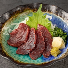 熊本　馬赤身刺し
