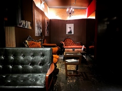 ゆっくり落ち着いた雰囲気の店内。