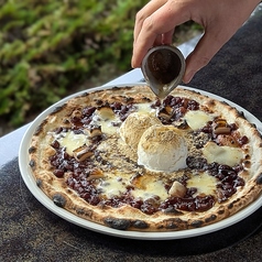 飯能あんこと自家製ジェラートのピッツァ(大)