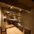 20名様までの着席貸切に対応しており、フロア全体を贅沢に独占★カウンターとテーブルが一体となった開放的な空間は、会社の大型宴会やパーティーにオススメです◎洗練されたインテリアの中で、周囲を気にせず本格四川料理と多彩な美酒を堪能する喜びは格別♪心に残る特別な集まりを、ぜひ当店でお手伝いさせてください★