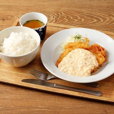 青島食堂のおすすめ料理1