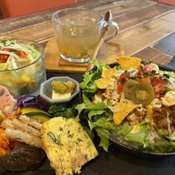 こだわりの食材を使用した料理の数々◎