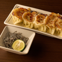 食べ方が選べる自家製餃子 【徳島流】