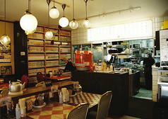 麺や食堂本店の雰囲気3