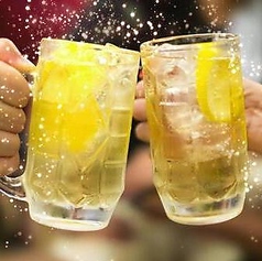 生ビールもずっと楽しめるすだくの豪華なフリードリンク