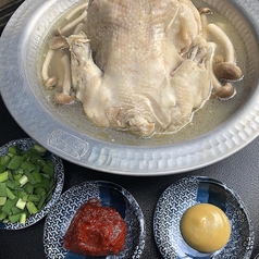 この見出し・料理をすべて削除丸鶏のタッカンマリ