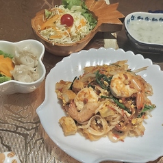タイ居酒屋 ちょび屋のおすすめランチ1