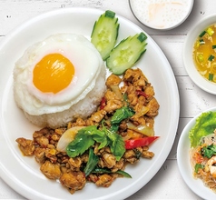 選べるタイ屋台飯セット　(ヤムウンセン、スープ、タピオカ付）