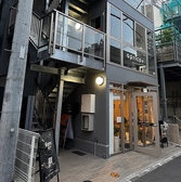 シーシャカフェ&バー Fam ファム 天神中洲店の雰囲気2